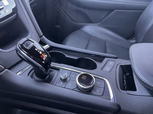 Certified 2022 Cadillac XT6 Sport w/ Technology Package image 19