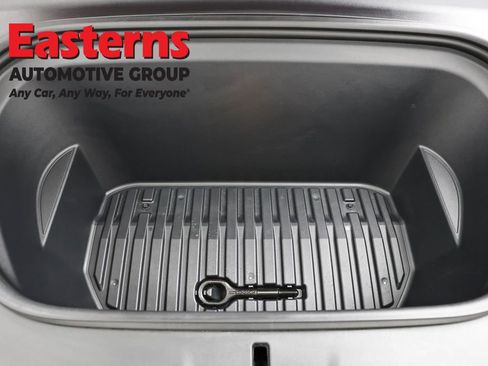 Used 2021 Tesla Model Y Long Range image 7