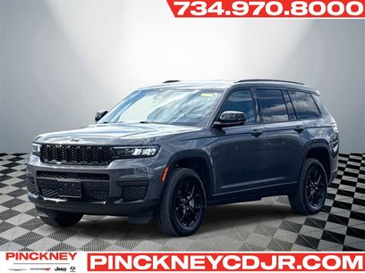 Used 2024 Jeep Grand Cherokee L Laredo