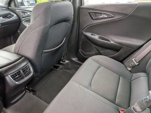 Used 2025 Chevrolet Malibu LT FWD image 33