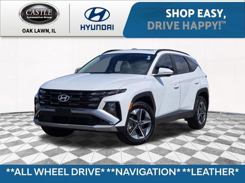 Certified 2025 Hyundai Tucson SEL AWD/4WD image 1