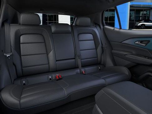 New 2026 Chevrolet Equinox EV LT w/ Convenience Package II image 17