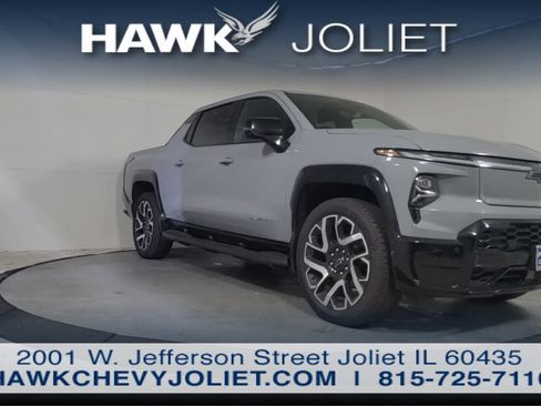 New 2025 Chevrolet Silverado EV RST AWD/4WD image 14