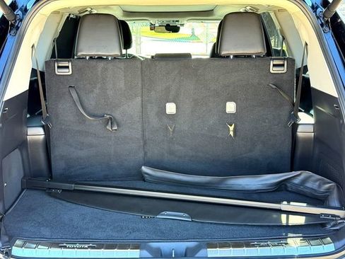 Used 2024 Toyota Grand Highlander Limited image 7