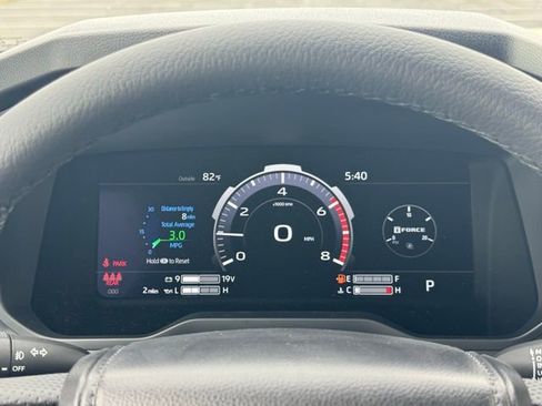 New 2026 Toyota Tundra Limited AWD/4WD image 22