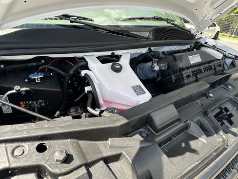 Used 2025 Chevrolet Express 2500 w/ Driver Convenience Package image 42
