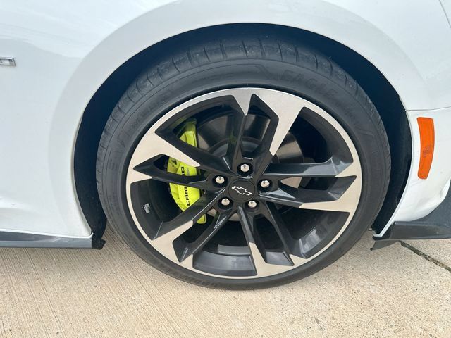 Used 2023 Chevrolet Camaro SS RWD image 51