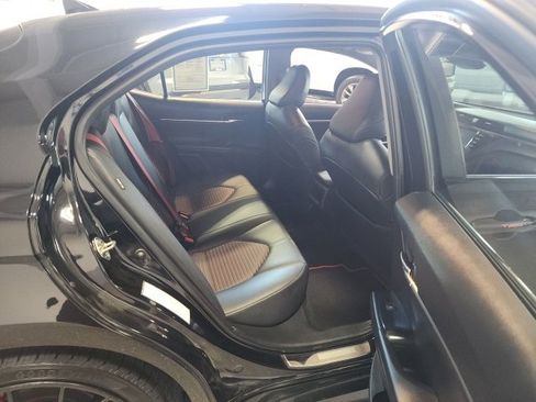 Used 2020 Toyota Camry XSE image 10