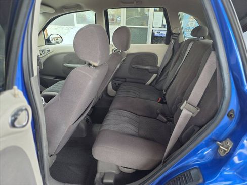 Used 2005 Chrysler PT Cruiser Touring w/ Light Group FWD image 9
