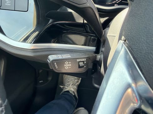 Used 2023 Audi Q3 2.0T Premium Plus w/ Premium Plus Package image 34