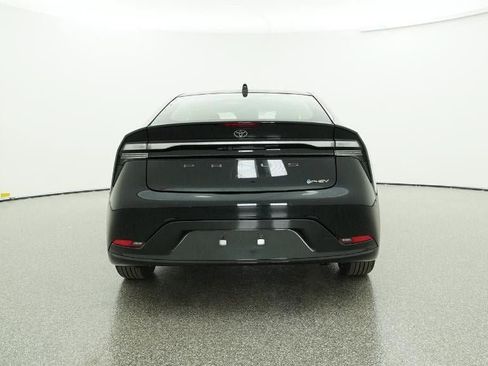 New 2026 Toyota Prius Plug-In Hybrid FWD image 23
