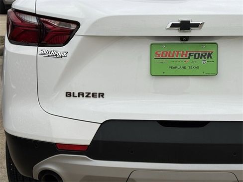 Used 2022 Chevrolet Blazer LT w/ Redline Edition image 6