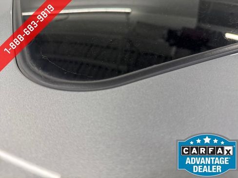 Used 2017 Toyota Highlander SE AWD/4WD image 23
