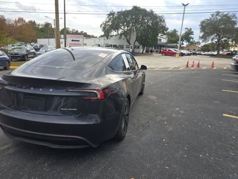 Used 2024 Tesla Model 3 Long Range image 9