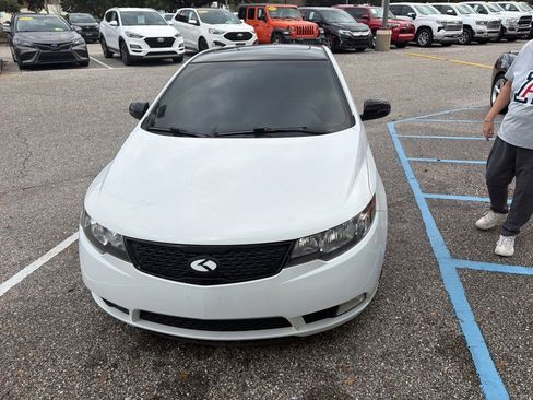 Used 2012 Kia Forte SX w/ Tech Pkg image 2