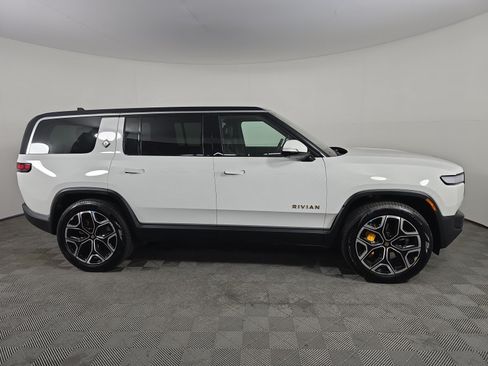 Used 2024 Rivian R1S Adventure AWD/4WD image 6