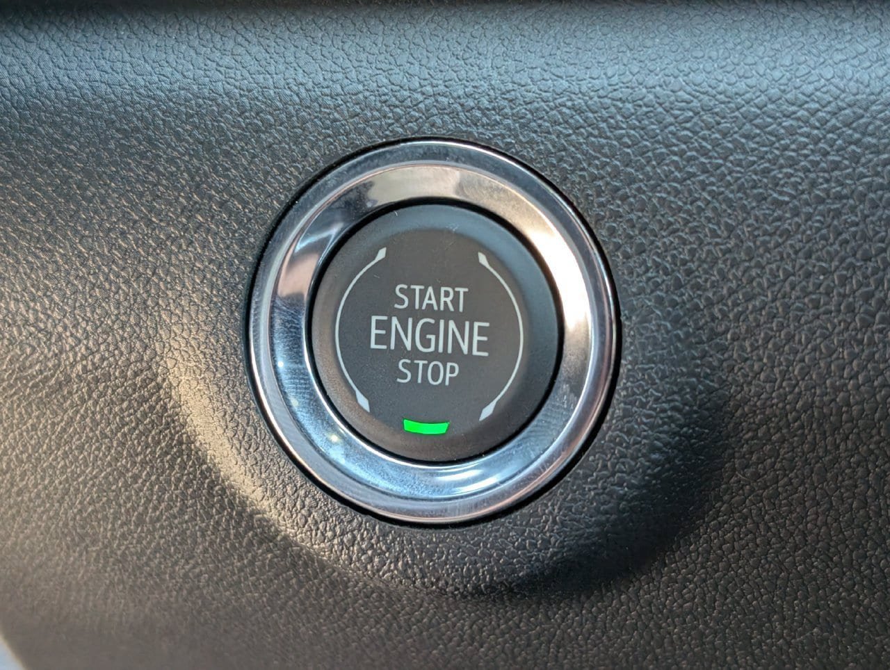 New 2027 GMC Terrain Elevation w/ LPO, Floor Liner Package FWD image 15