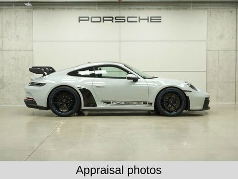 Used 2022 Porsche 911 GT3 RWD image 8