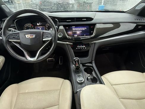 Used 2020 Cadillac XT6 Sport image 18