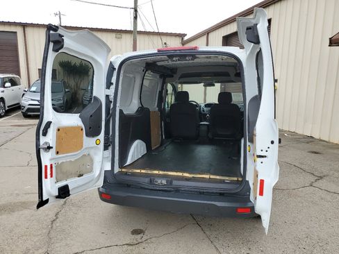 Used 2017 Ford Transit Connect XLT image 16
