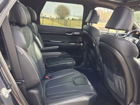 Used 2024 Hyundai Palisade Calligraphy image 16