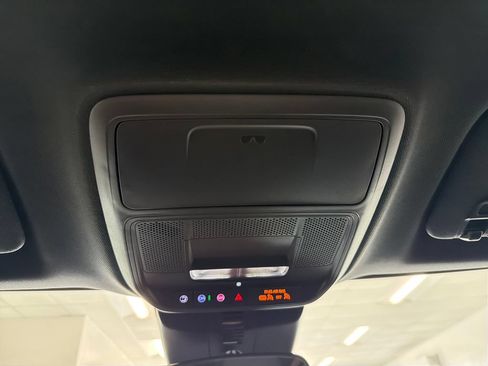 New 2026 Chevrolet Traverse LT w/ LPO, Floor Liner Package FWD image 18
