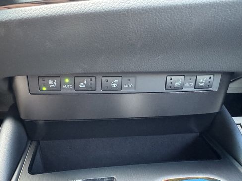 Used 2025 Lexus ES 350 w/ Premium Package FWD image 21