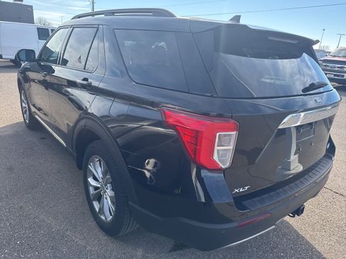 Certified 2023 Ford Explorer XLT w/ Equipment Group 202A image 5