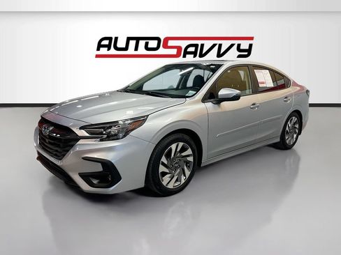 Used 2025 Subaru Legacy Limited AWD/4WD image 3