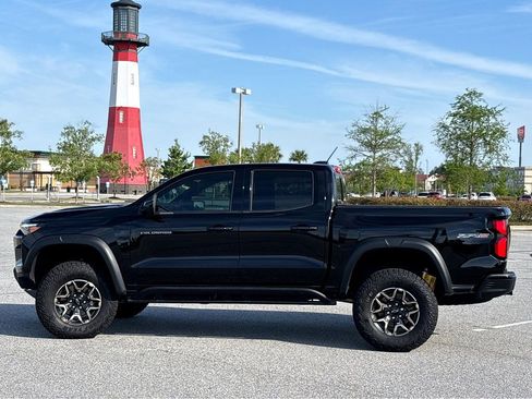 Used 2024 Chevrolet Colorado ZR2 w/ Technology Package AWD/4WD image 25