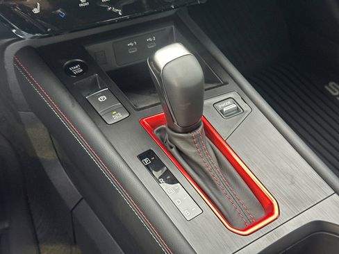 New 2026 Nissan Kicks SR w/ SR Premium Package image 30