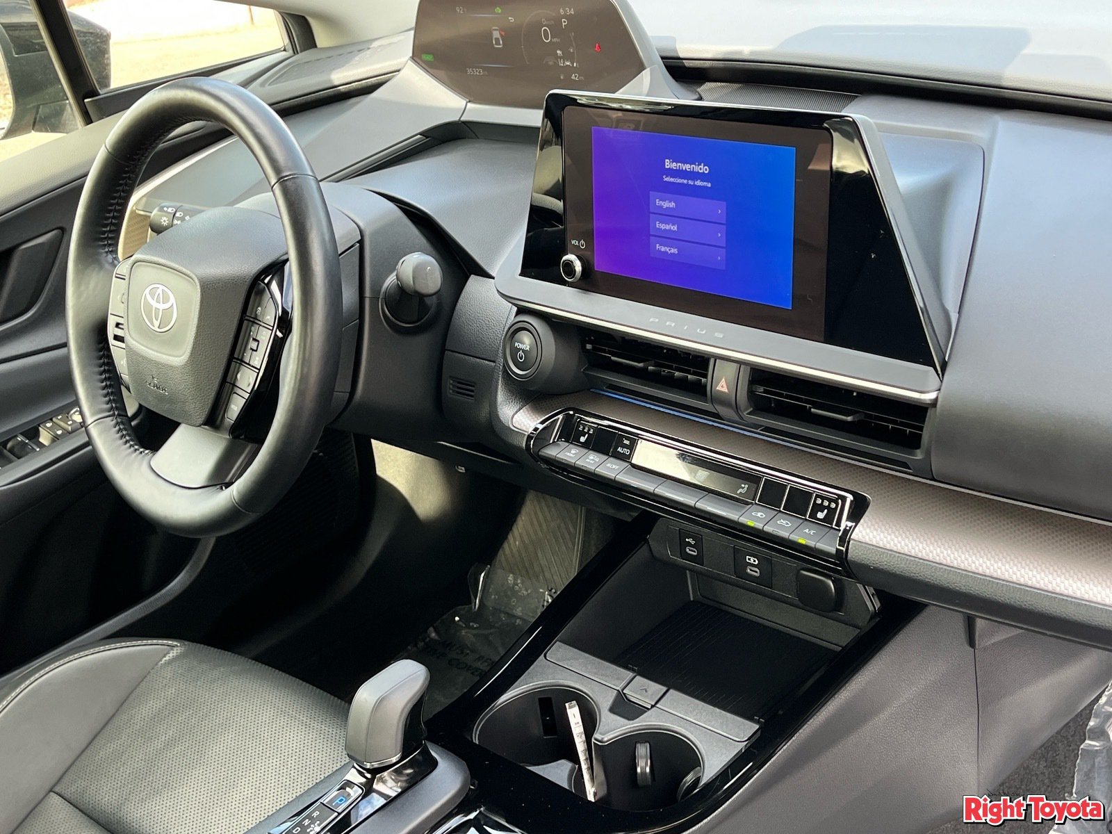 Certified 2024 Toyota Prius XLE FWD image 13