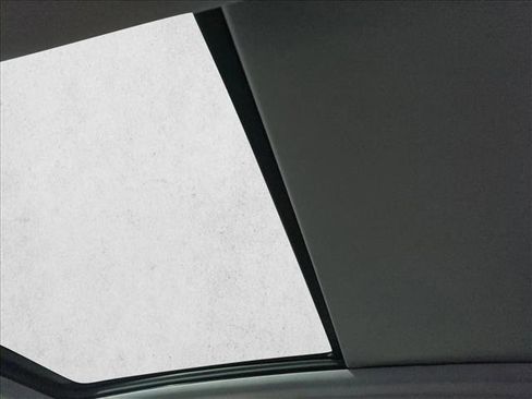 Certified 2025 Audi Q5 Premium w/ Convenience Package image 20