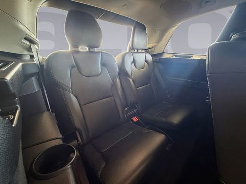 Used 2023 Volvo XC90 B6 Plus w/ Protection Package Premier image 18