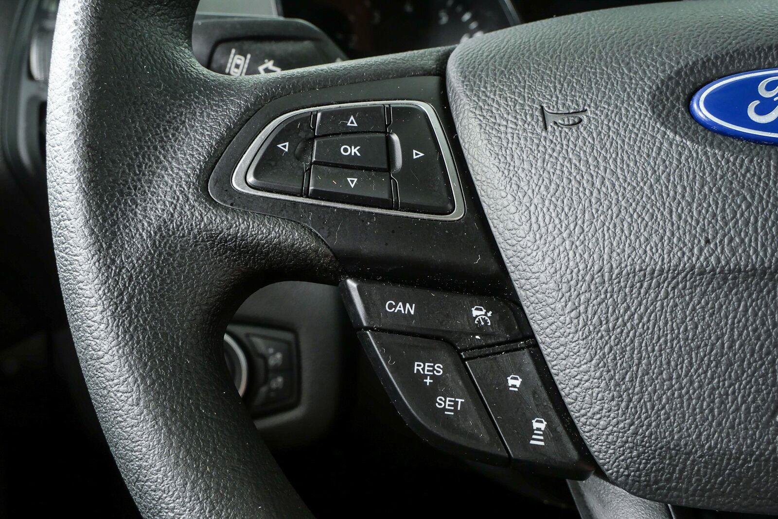 Used 2019 Ford Escape SE FWD image 10