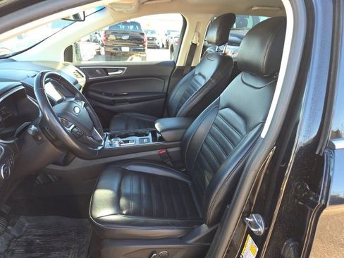 Used 2019 Ford Edge SEL w/ Equipment Group 201A image 8