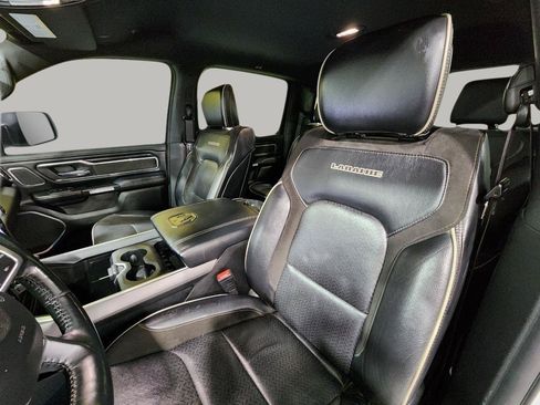 Used 2023 RAM 1500 Laramie AWD/4WD image 12