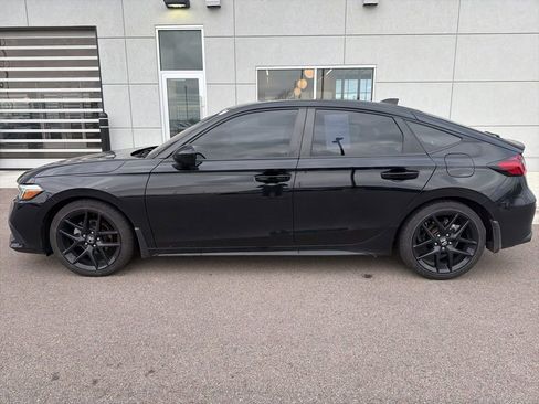 Used 2024 Honda Civic Sport image 3