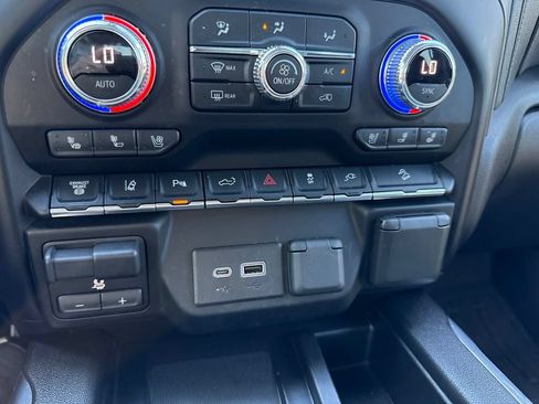Used 2022 GMC Sierra 2500 Denali AWD/4WD image 19