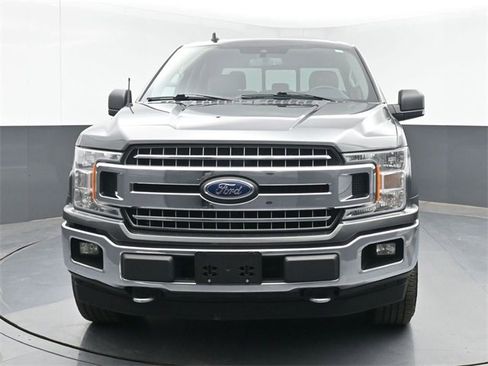 Used 2019 Ford F150 XLT w/ Equipment Group 302A Luxury image 3