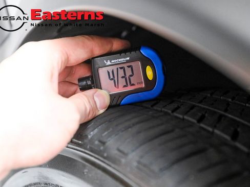 Used 2022 Nissan Rogue Sport SL w/ Premium Package image 35