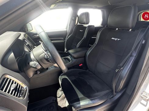 Used 2018 Dodge Durango SRT w/ Technology Group AWD/4WD image 13