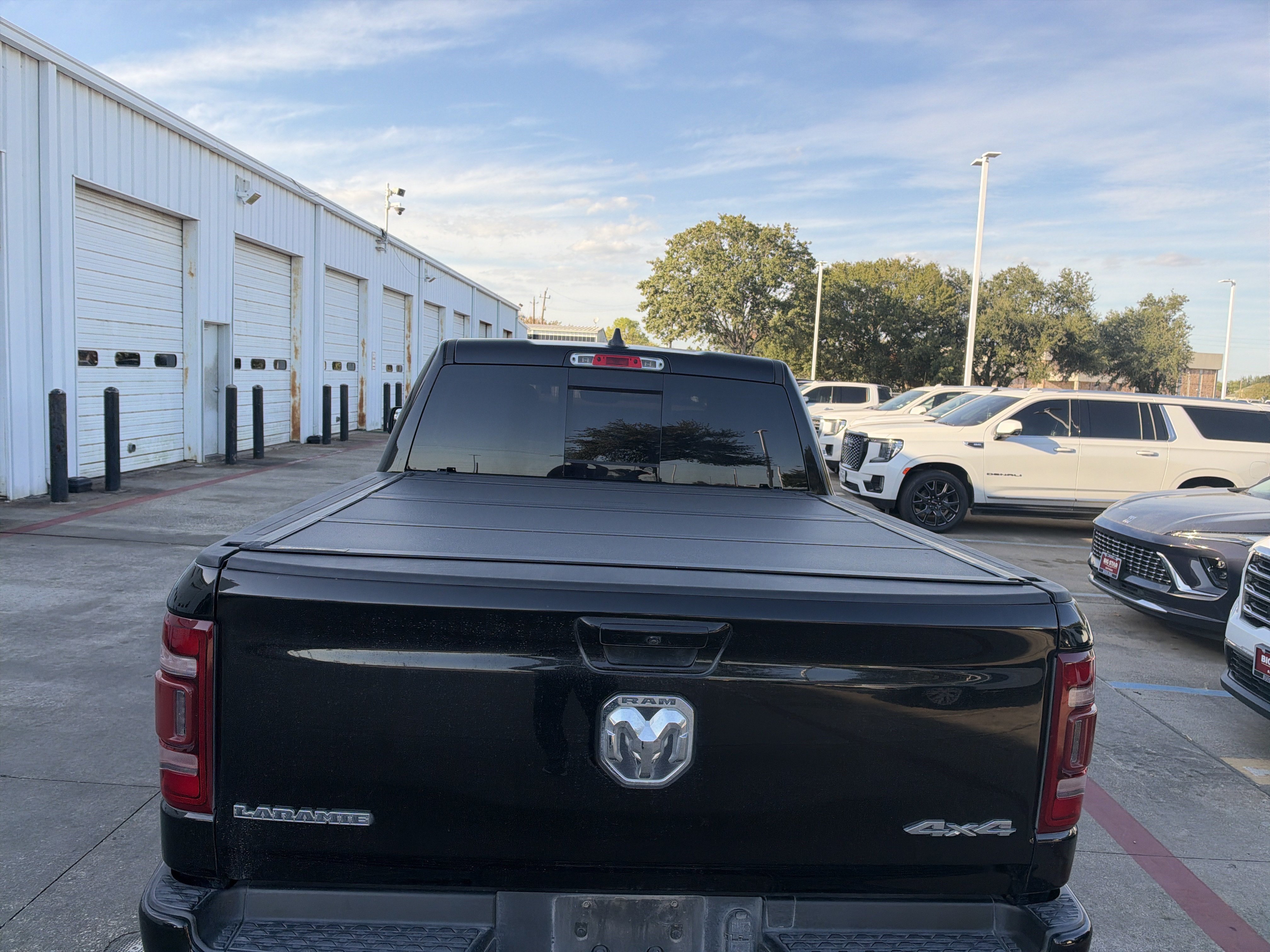 Used 2021 RAM 1500 Laramie w/ Sport Appearance Package AWD/4WD image 5