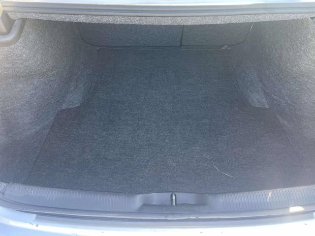 Used 2023 Dodge Charger SXT RWD image 11
