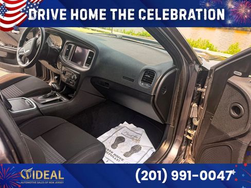 Used 2023 Dodge Charger R/T RWD image 15