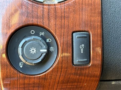 Used 2016 Ford F450 King Ranch w/ King Ranch w/Chrome Package image 23