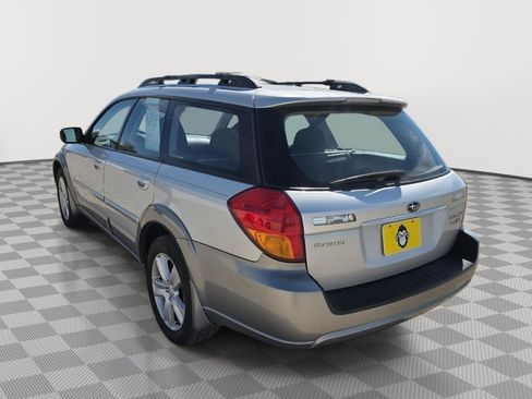 Used 2005 Subaru Outback 2.5XT AWD/4WD image 6