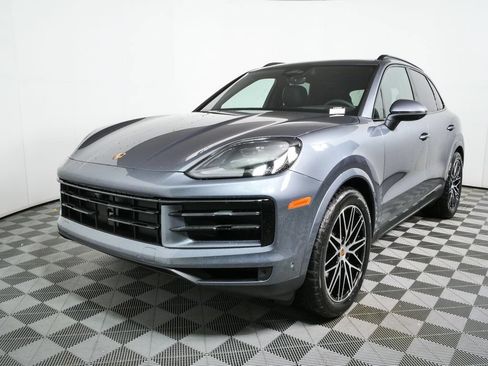 New 2026 Porsche Cayenne AWD/4WD image 1