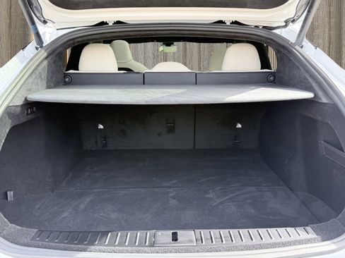 Used 2025 Tesla Model S image 16