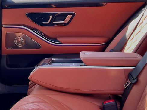 Certified 2023 Mercedes-Benz S 580 4MATIC Sedan image 31